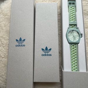 adidas Mint & Light Green Silicone Sport Watch (needs new battery)